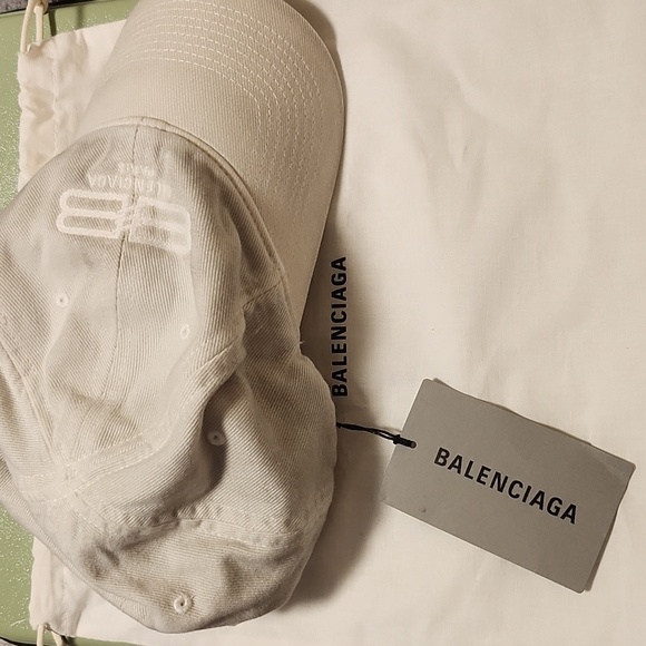 Balenciaga BB Paris Icon Cap - Picture 3 of 3